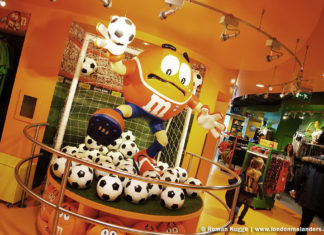 M&M’S World London: das größte Bonbongeschäft der Welt! M&M'S World London groesste Bonbonladen der Welt