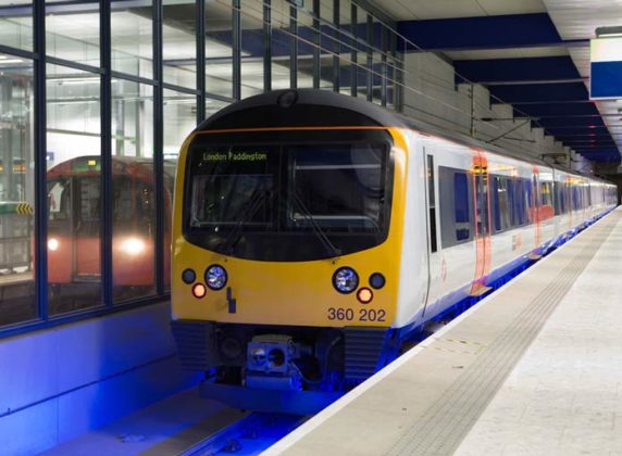 Mit Der U Bahn Von Heathrow Nach London www.londonmalanders.com