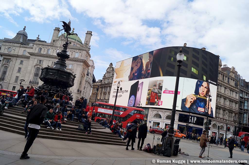 Picadilly Circus London