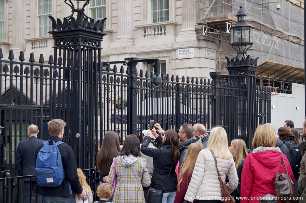 10 Downing Street besichtigen Infos, Fakten & Tipps London mal anders