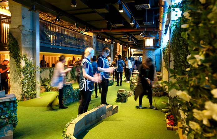 Swingers Minigolf Bar London