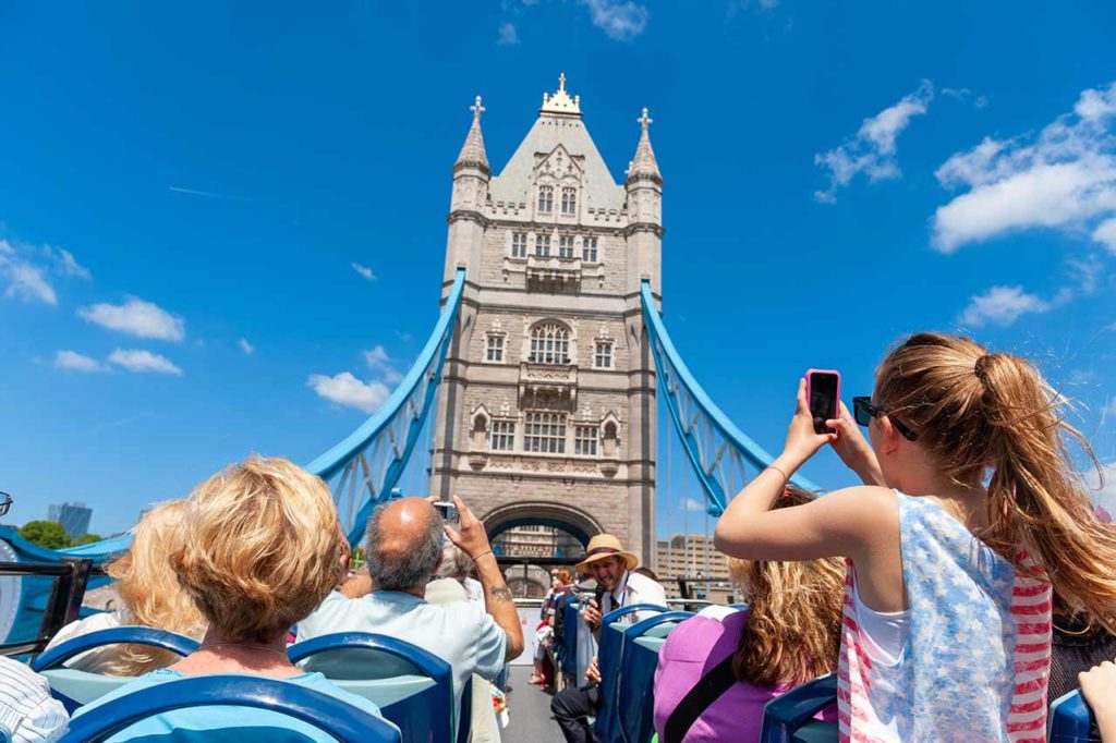 Hop-On Hop-Off Bus London