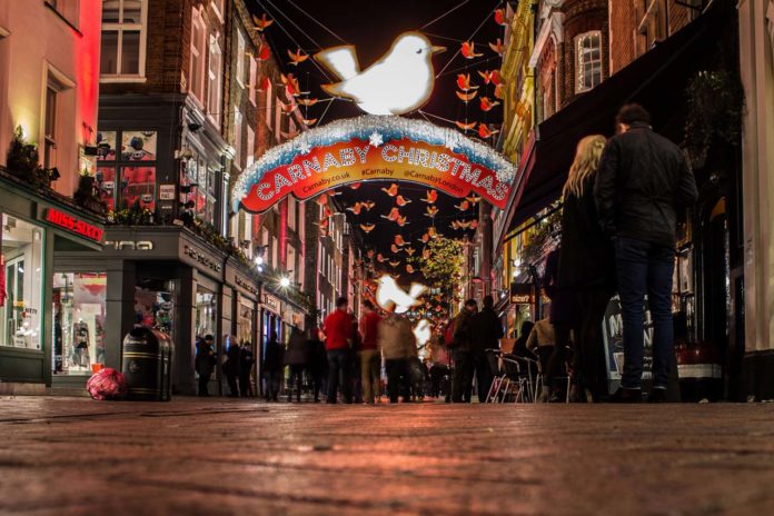 Carnaby Street London Weihnachtsbeleuchtungen