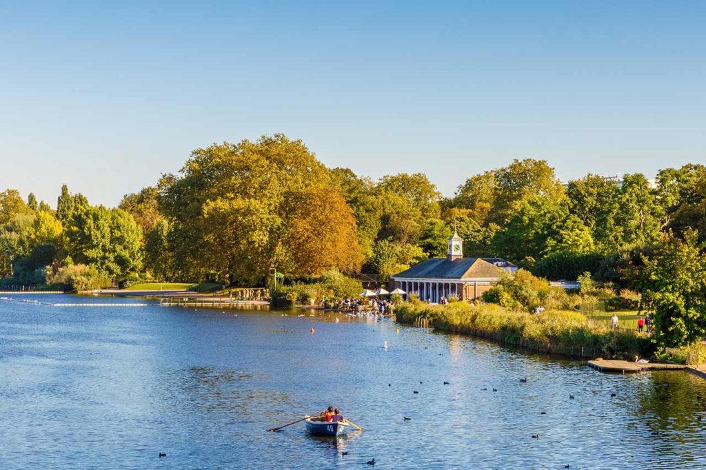 Hyde Park London Serpentine