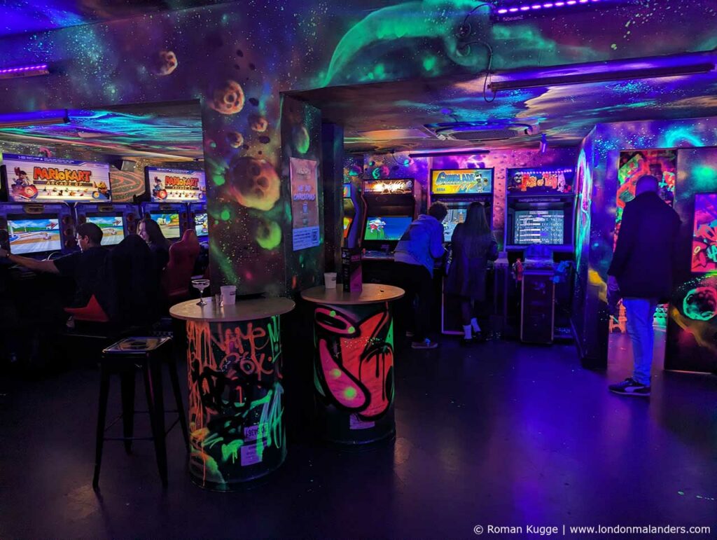 NQ64 Bar London Videospielebar Arcade Spielhölle